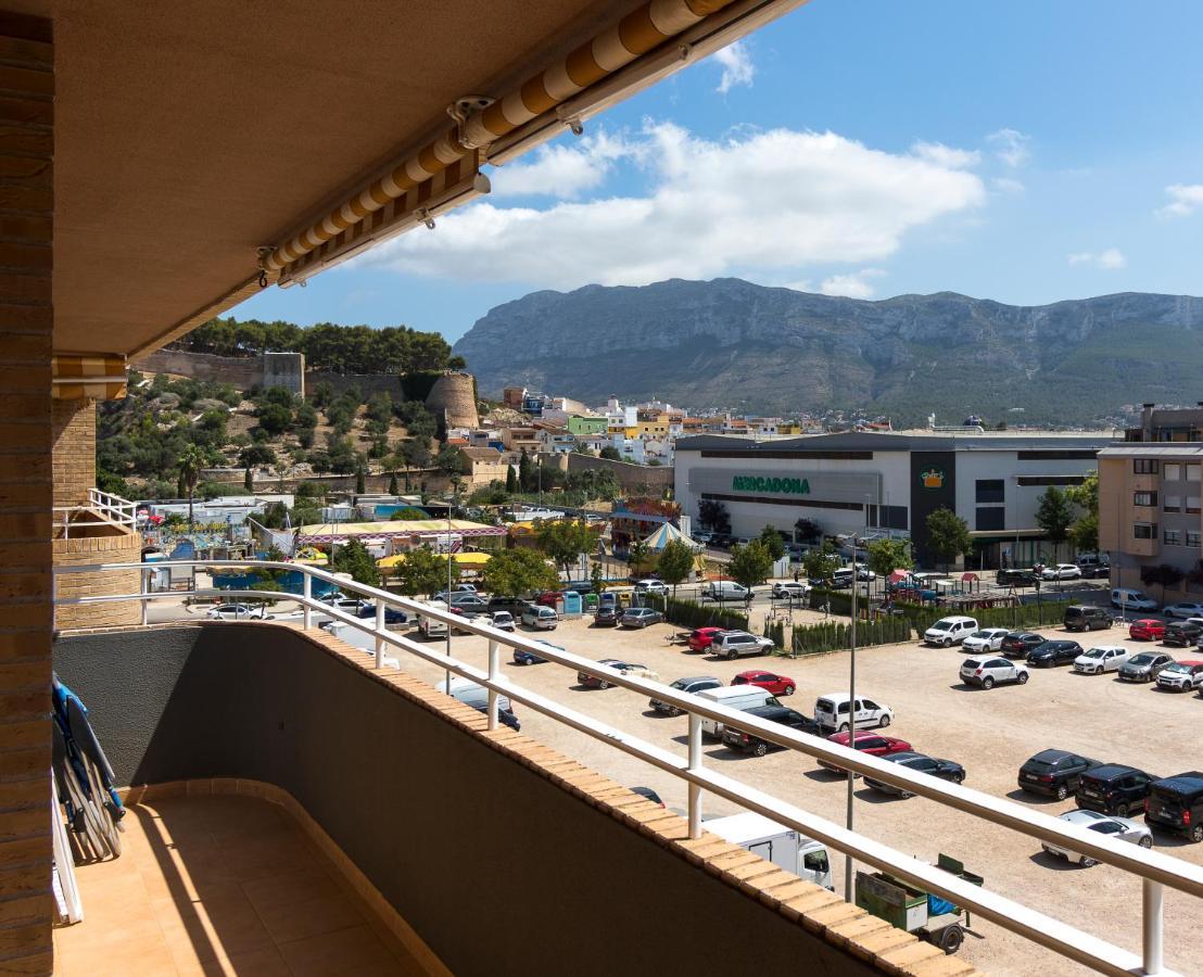 Beach Paradise Flat In Denia Centre W/ Large Pool Екстер'єр фото