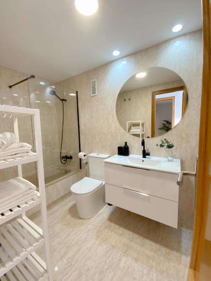 Beach Paradise Flat In Denia Centre W/ Large Pool Екстер'єр фото